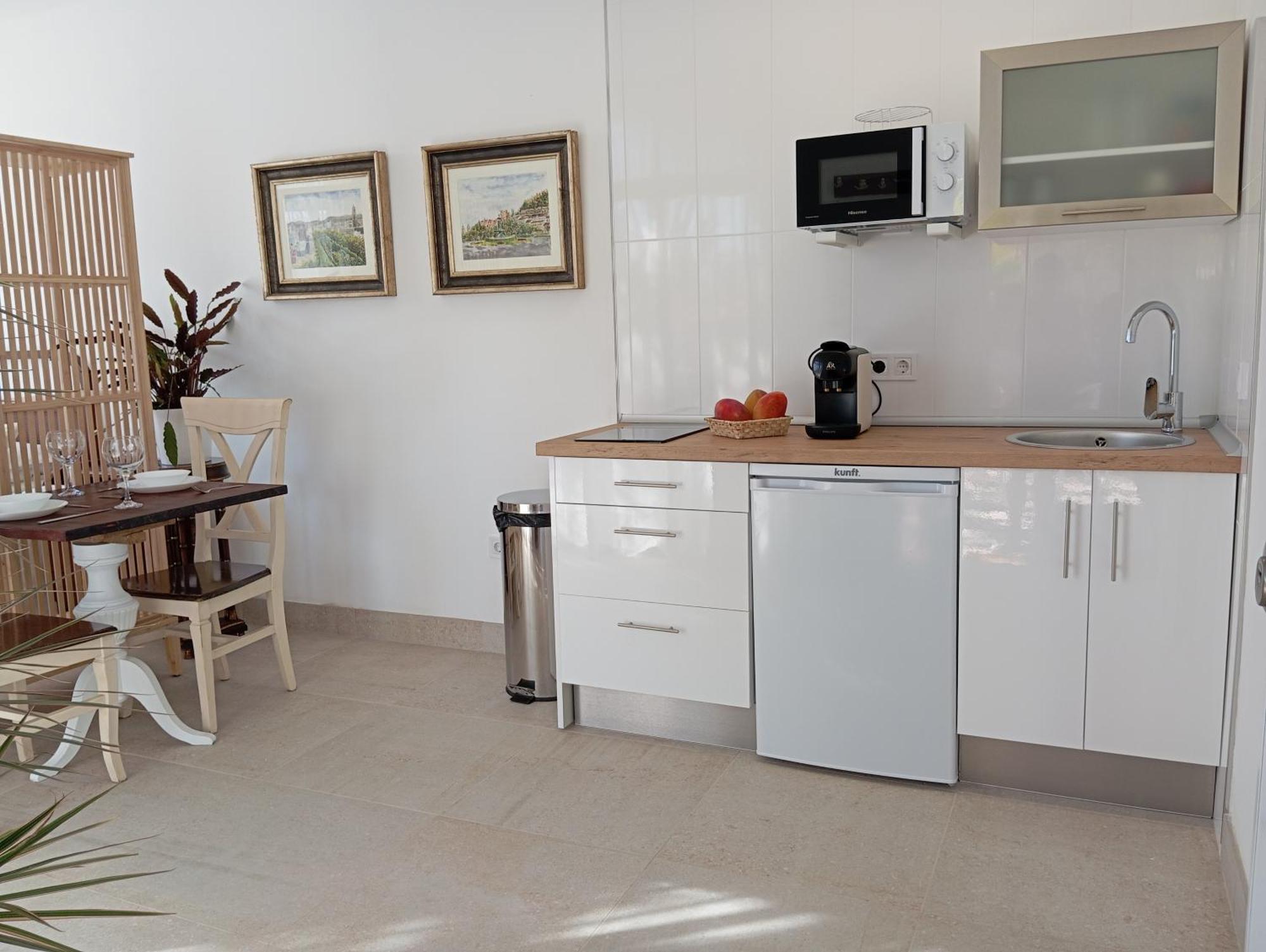 Habitaciones En Casa Miguel Caleta De Velez Kültér fotó